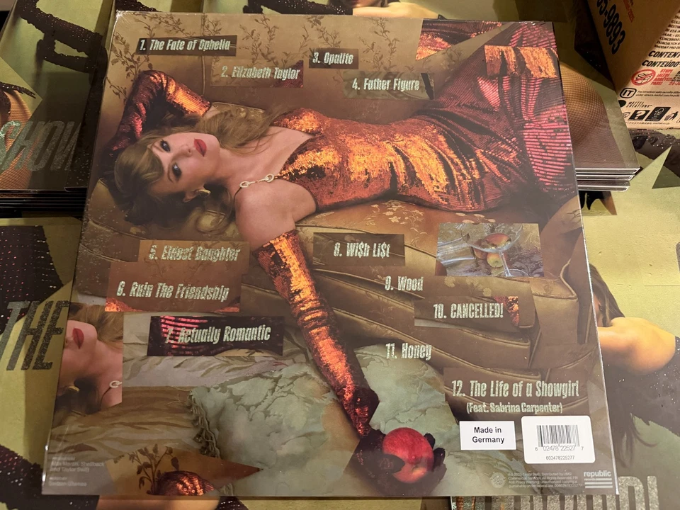 Life of a Showgirl The Shiny Bug Edition Wintergreen Onyx Marbled Vinyl -IN HAND - Image 2 of 4