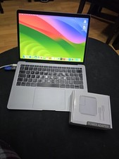 Macbook Air 1.5Tb with Box