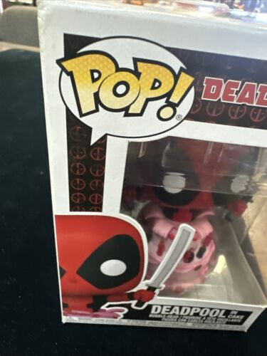 Funko Pop Marvel Deadpool 30 Aniversario Deadpool en Pastel de Cumpleaños Figura #776 - Imagen 6 de 17