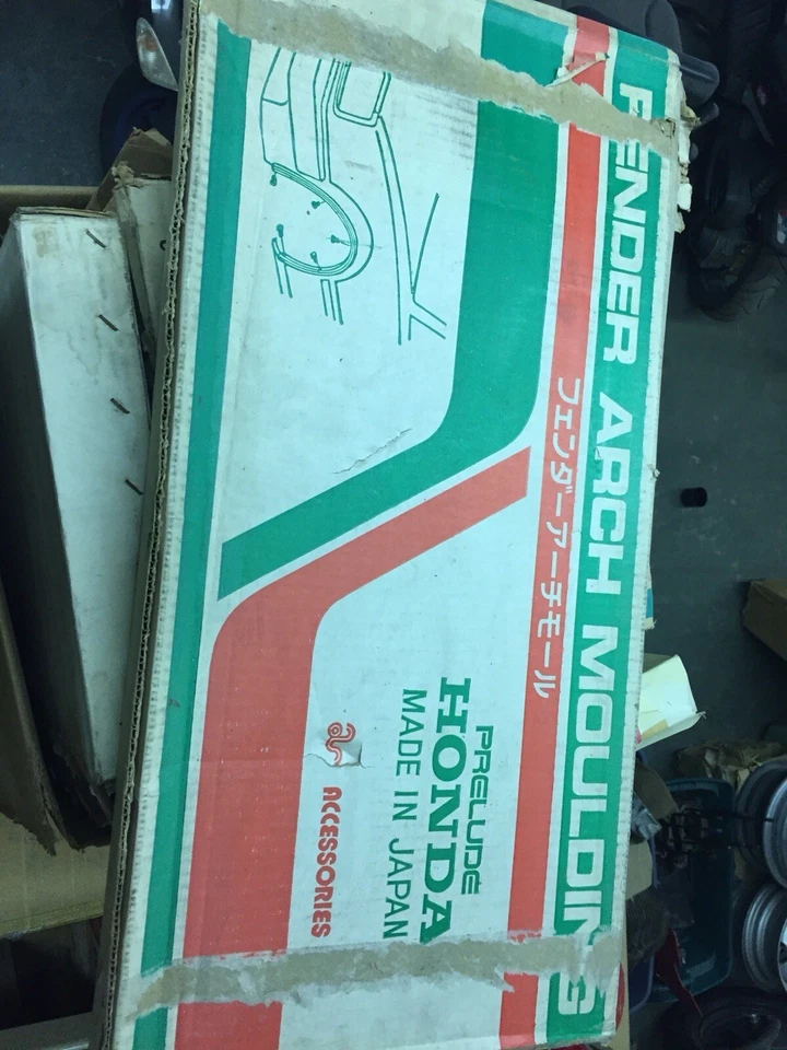 Borde guardabarros vintage Honda Prelude nuevo stock antiguo - nos 1ª generación 1978-1982 Foto 3 de 4