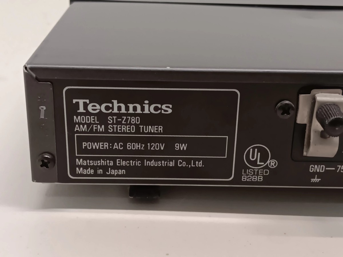 Vintage Technics ST-Z780 AM/FM Stereo Tuner 60 Hz Tested.WORKS