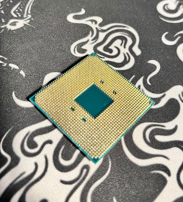 AMD Ryzen 3 2300X 4-Cores 4GHz Processor - Good Condition