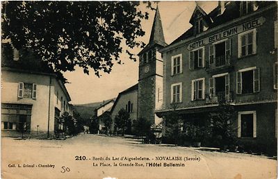 CPA AK NOVALAISE - La Place - La Grande-Rue - L'Hotel Bellemin (388321)