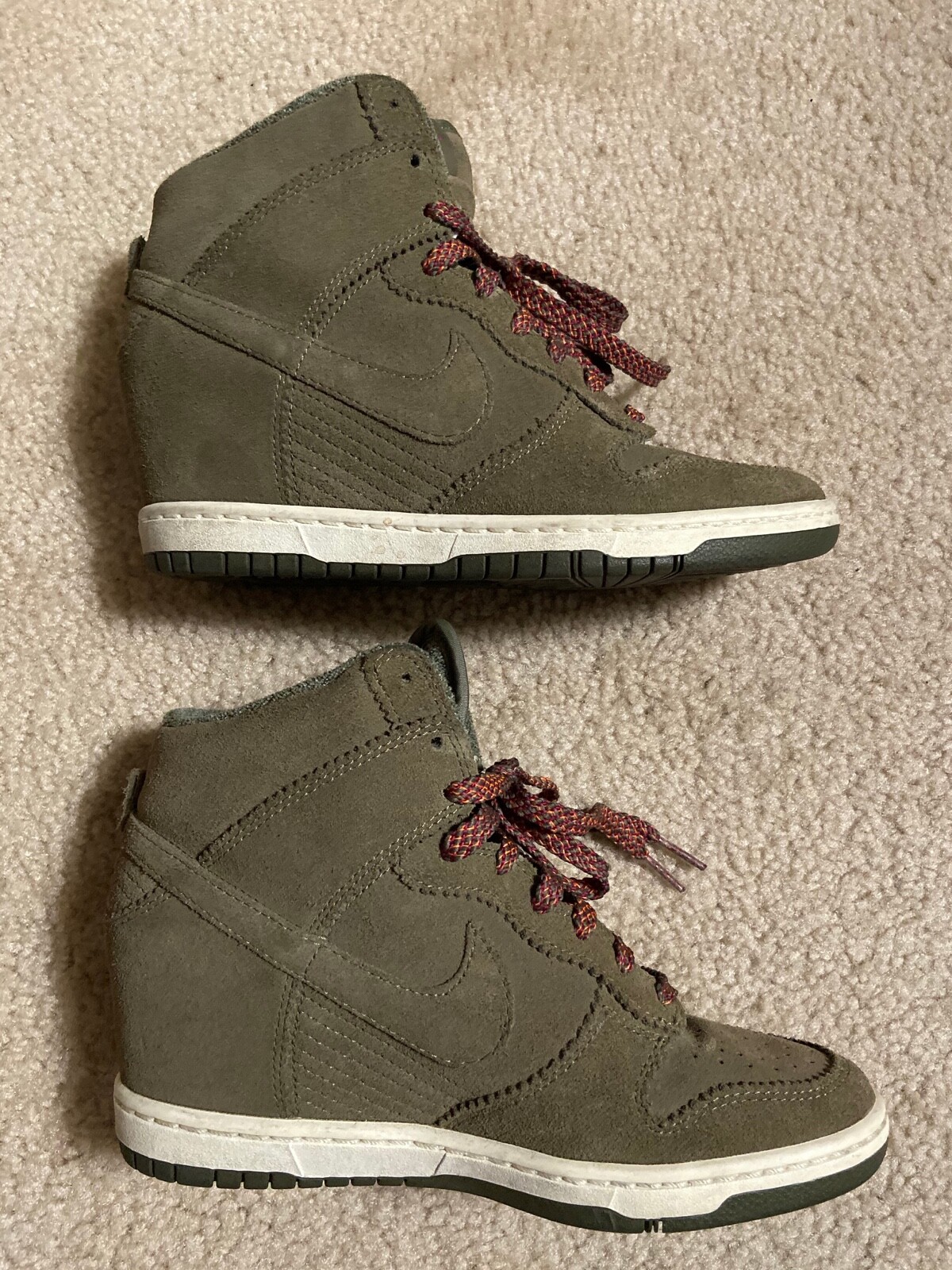 nike womens olive green sneakers