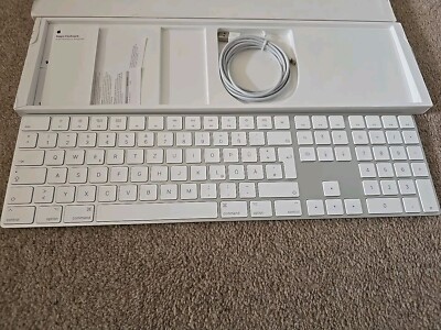 (■) Magic Keyboard with Numeric Keypad Apple Magic Keyboard with Numeric Keypad A1843 *qwertz, German