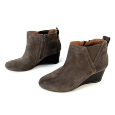 Vionic Ankle Booties Womens Size 6.5 Tan Wedge Suede Boots Zip Closure VW18411