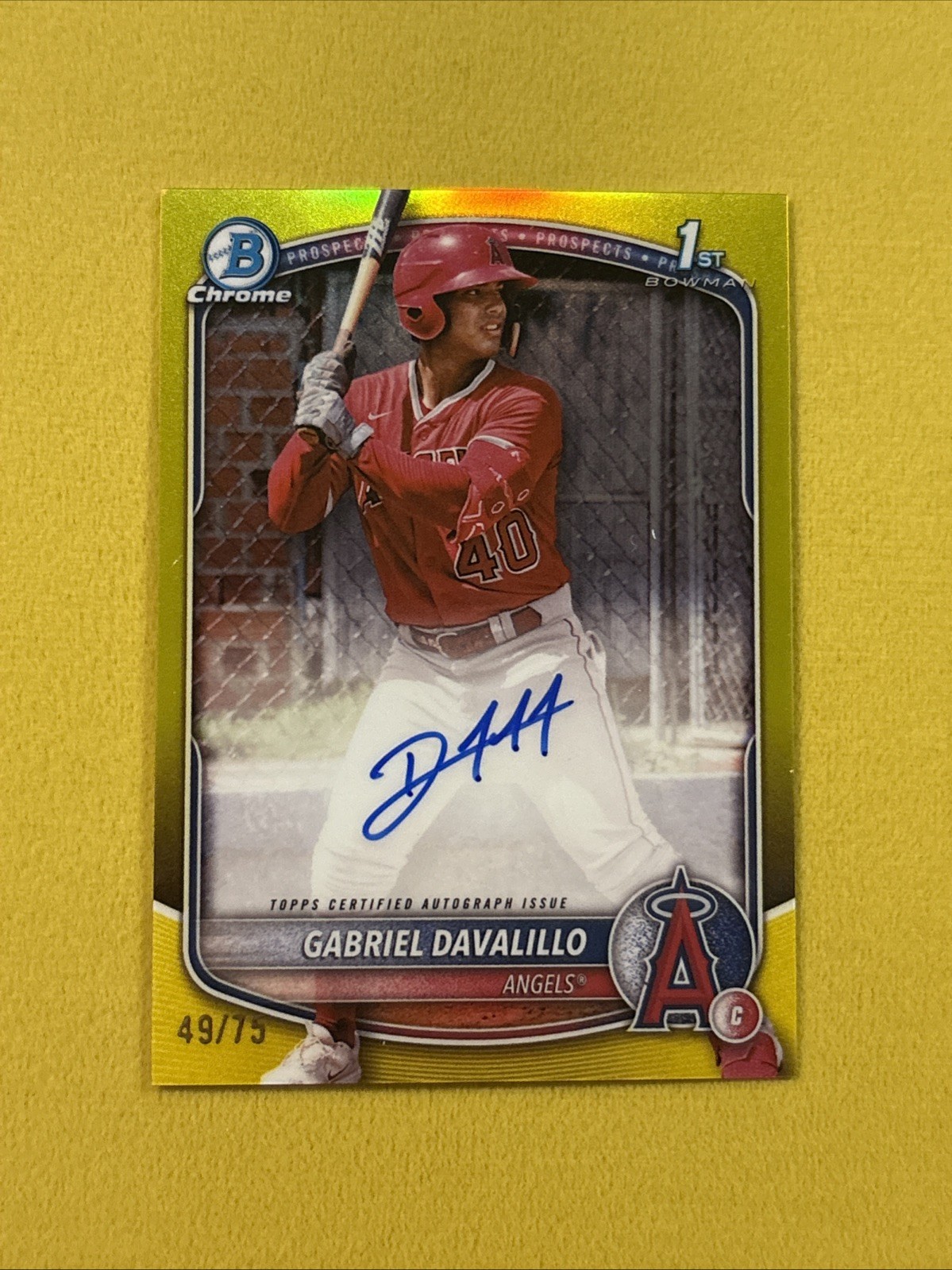 Gabriel Davalillo Auto 2025 Bowman Chrome 1st Yellow Refractor /75 Angels Rookie