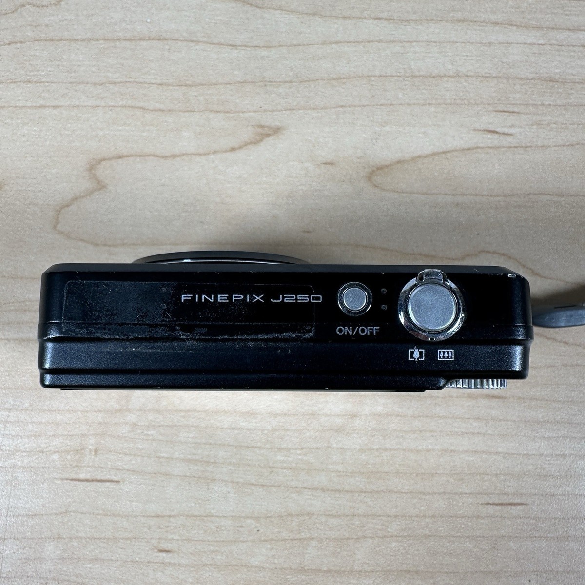 Buy Fujifilm FinePix J Series J250 10.0MP Digital Camera - Black