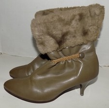 Vintage Lady's Taupe Dunham Boots High Heel Faux Fur Brattleboro VT Size 7 M