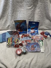 SPIDERMAN BIRTHDAY PARTY DECORATIONS BALLOONS BANNER Bracelets Buttons See Pics