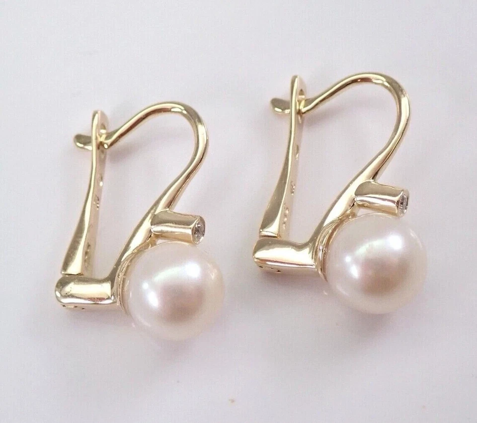 Pendientes colgantes/gotas de perlas blancas de corte redondo de 3,00 quilates enchapados en oro amarillo de 14 quilates Foto 2 de 4