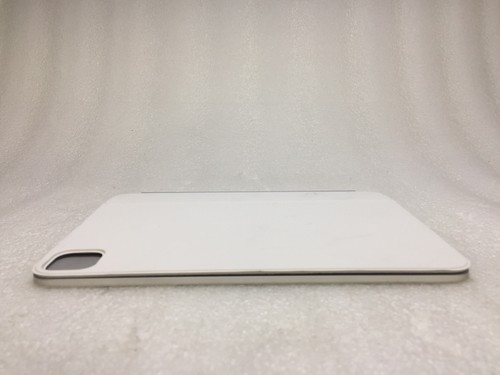 Apple Magic Keyboard Case For iPad Pro 11 inch M4 White A2975 MWR03LL/A - 第 5/8 張圖片