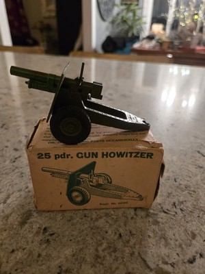 Vintage Britains 25 pdr. Gun Howitzer Original Box #2026 Pat Pdg Ex Working Cond