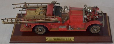 Franklin Mint Maßstab 1:32 - 1922 AHRENS FOX Pumper Feuerwehr, LKW