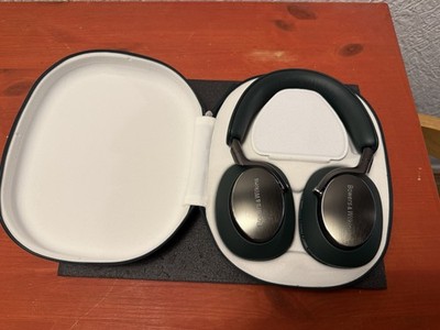 Bowers & Wilkins PX8 Bluetooth Kopfhörer - Dark Forest Grün (FP42951)