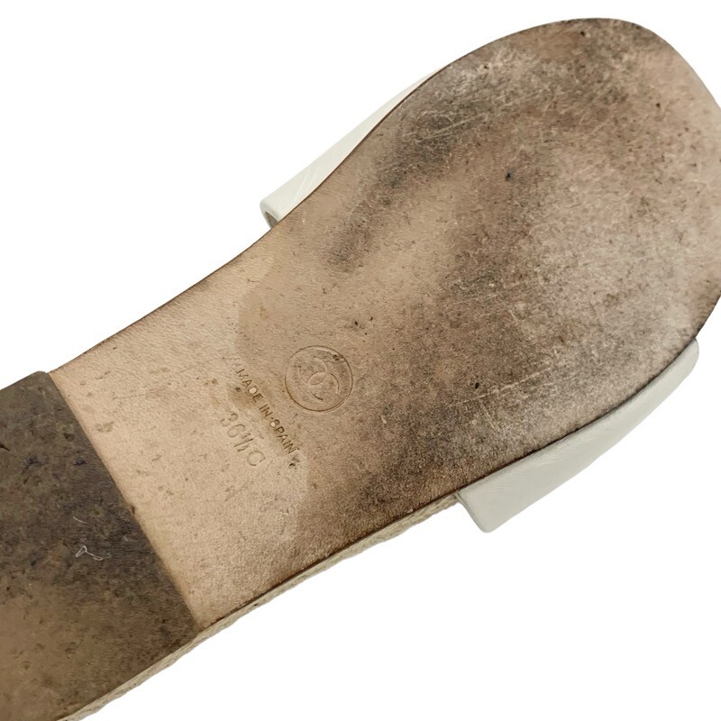 CHANEL エスパドリーユ 36 シルバー NEW Chanel silver thong sandals 36 CC with star and crystals