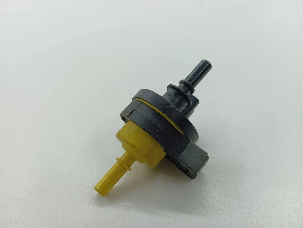 Nissan Juke II F16 2020 Petrol 86kW Vacuum Valve V29122964 