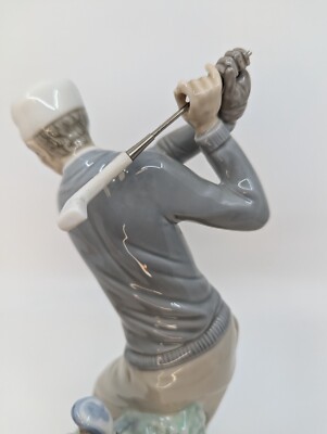 LLADRO 04824 ゴルファー Golfer man Figurine | Lladró® USA