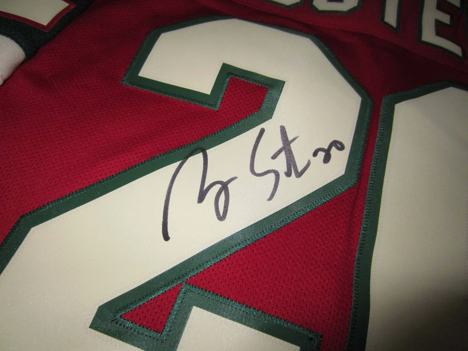 Camiseta autografiada firmada por Ryan Suter Minnesota Wild con certificado de autenticidad nueva grande Foto 2 de 3