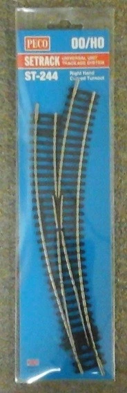 PECO HO Code 100 Short Curved double radius Right Turnout ST244 - Image 2 of 2