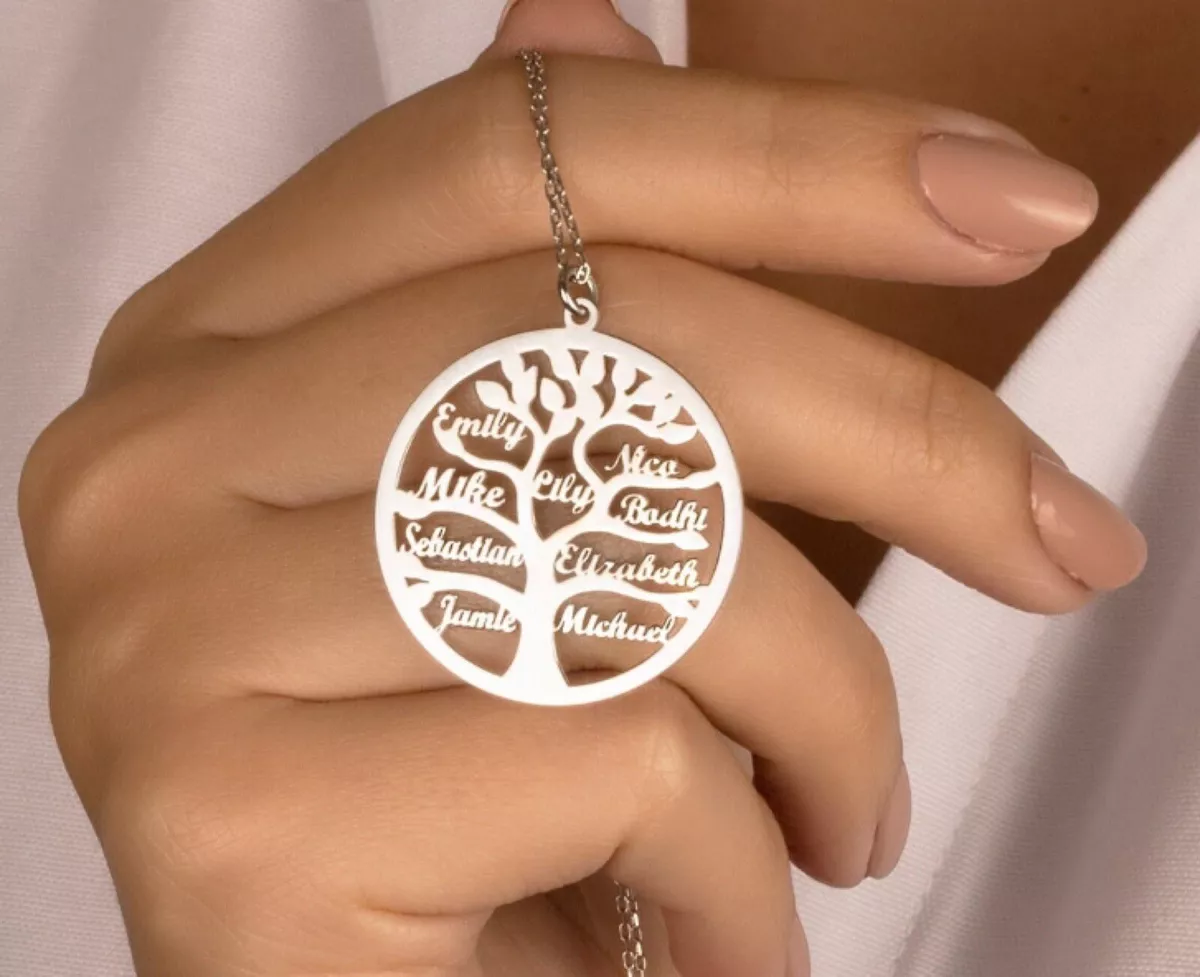 Family name 2024 necklace silver