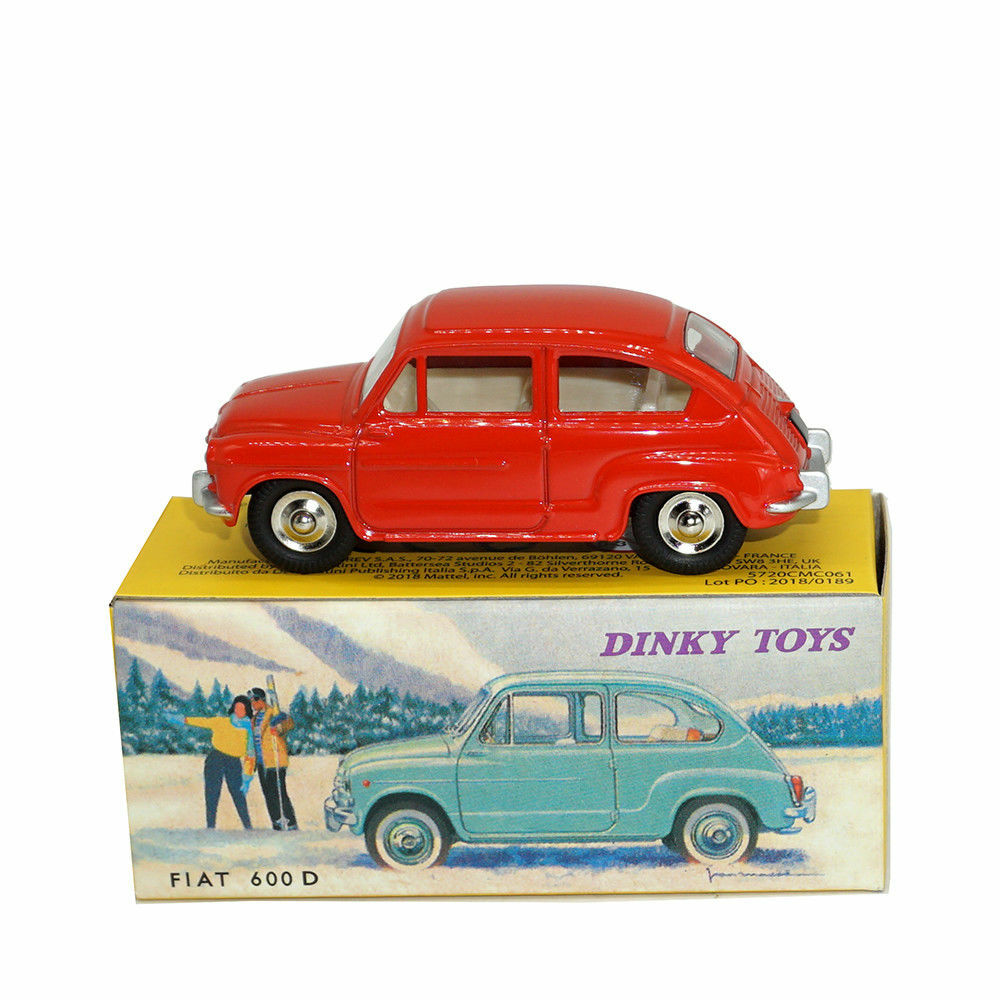 Miniature Fiat 600D rouge Dinky Toys 520 à l'échelle 1:43 finition premium DeAgostini