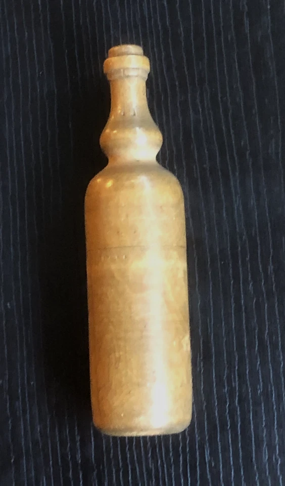 ANCIEN JEU MINIATURE BOUTEILLE EN BOIS ET 3 DES EN OS LE 421 DÉBUT XX e - Photo 4/4