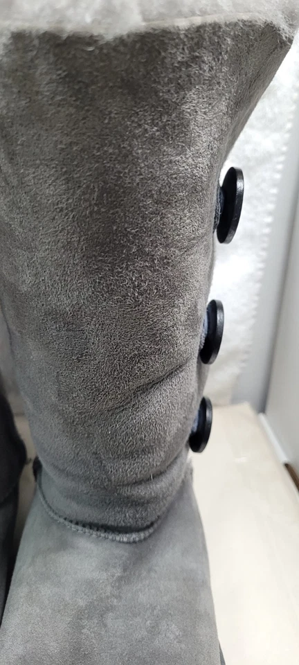 Ugg Australia Womens Size 8 Suede Bailey Button Close Tall Boots/ Gray  - Image 3 of 4