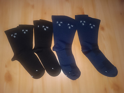 4 paar Pas Normal studios    radsocken -rennrad socken fahrad socken