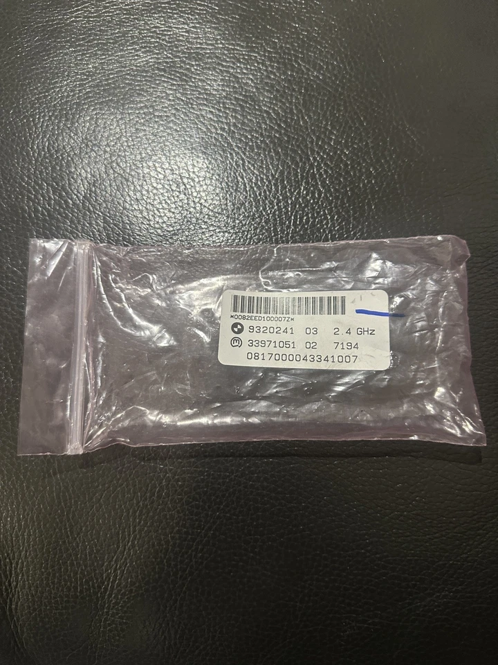 BMW Genuine Entertainment Remote Control BRAND NEW UNUSED - Image 4 of 4