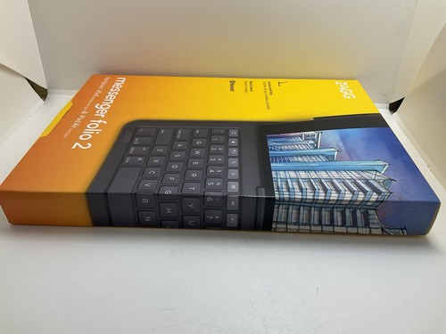 ZAGG Messenger Folio 2 Bluetooth Keyboard For IPad Air 3 & iPad (7th & 8th Gen) - Picture 7 of 7