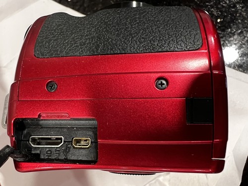 Fuji Film Fine Pix S6800 Red 16 MP Digital Camera 30x As-Is For Parts Only - Picture 12 of 14