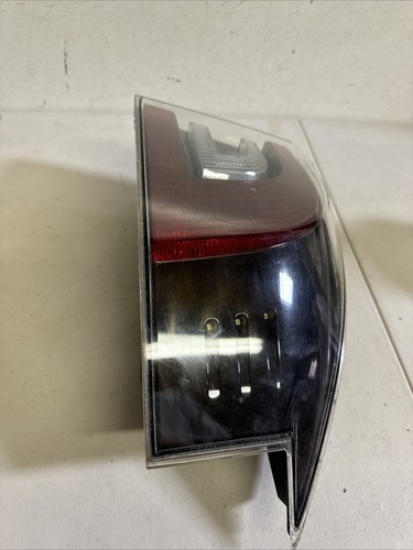 12-21 TESLA S REAR RIGHT PASS SIDE TAILLIGHT OUTER TAIL LIGHT OEM 11085 B152 - Picture 2 of 7