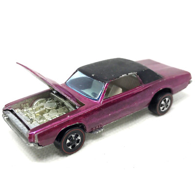 Hot Wheels Custom T-Bird 1967 レッドライン s-l400.jpg