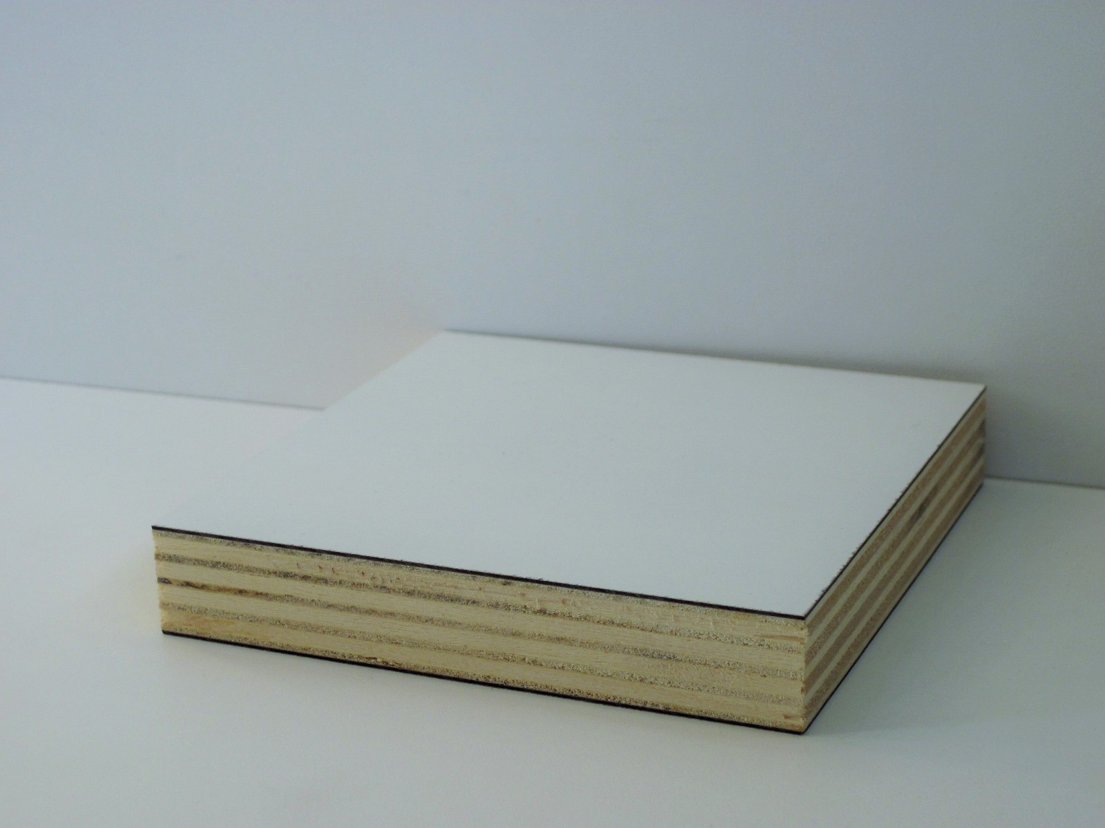 Pannello Multistrato Bilaminato 1200x600x18 mm Bianco Opaco per Ripiani