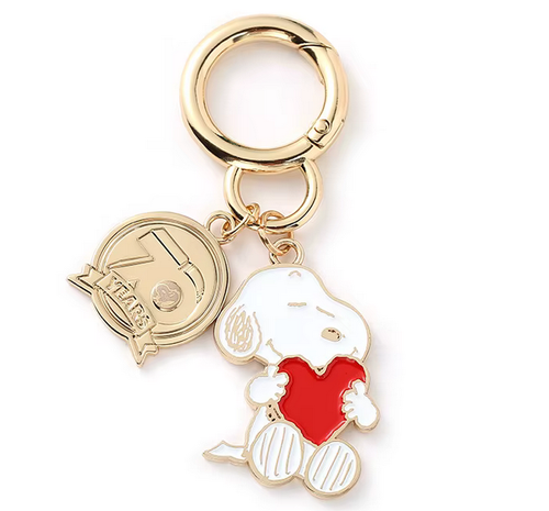 (Set of 4) Snoopy Peanuts Purse Key Charm Pendant Metal Clip Anime KeyChain Ring - Picture 5 of 7
