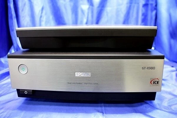 Epson Perfection EPSON GT-X980 V850 Pro High-performance film Scanner - Image 2 of 4