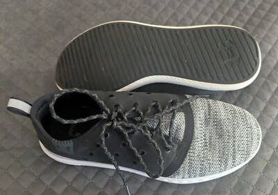 Under Armour Womens Sneakers Black White Gray Charged Shoes Size 8