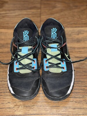Nike Kyrie Flytrap Kids Youth Size 5.5Y Shoes Black/Lime/Lagoon Pulse CT5537-003