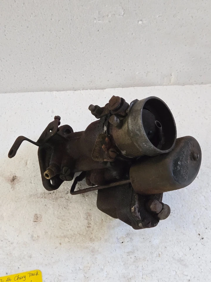 Carburador usado Chevy Truck Carter W1 1937-1946 Foto 4 de 4