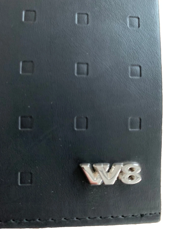 NEW Volkswagen Passat W8 owner manual (ENGLISH) - Imagen 2 de 4