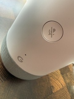 Google Home Smart Speaker Assistant – White/Slate