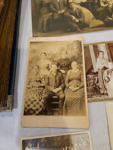 Antique Photo Album Book Metal Clasp With 11 Photos - Picture 3 of 24