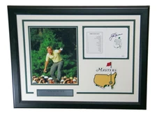 Jack Nicklaus "The Golden Bear" Signed Masters Scorecard w/ Photo Framed JSA