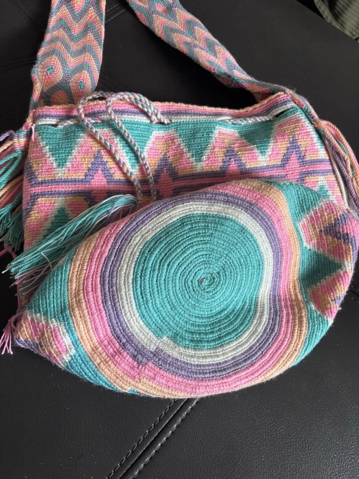 Bandolera Wayuu Mochila hecha a mano de algodón Foto 2 de 4
