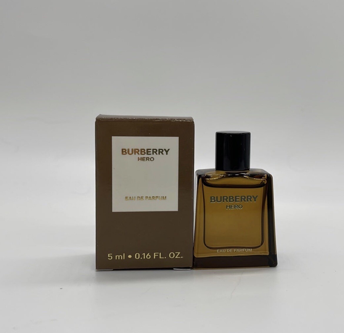 Burberry HERO For Men Eau de Parfum MINIATURE SPLASH 5ml/.16oz. NEW