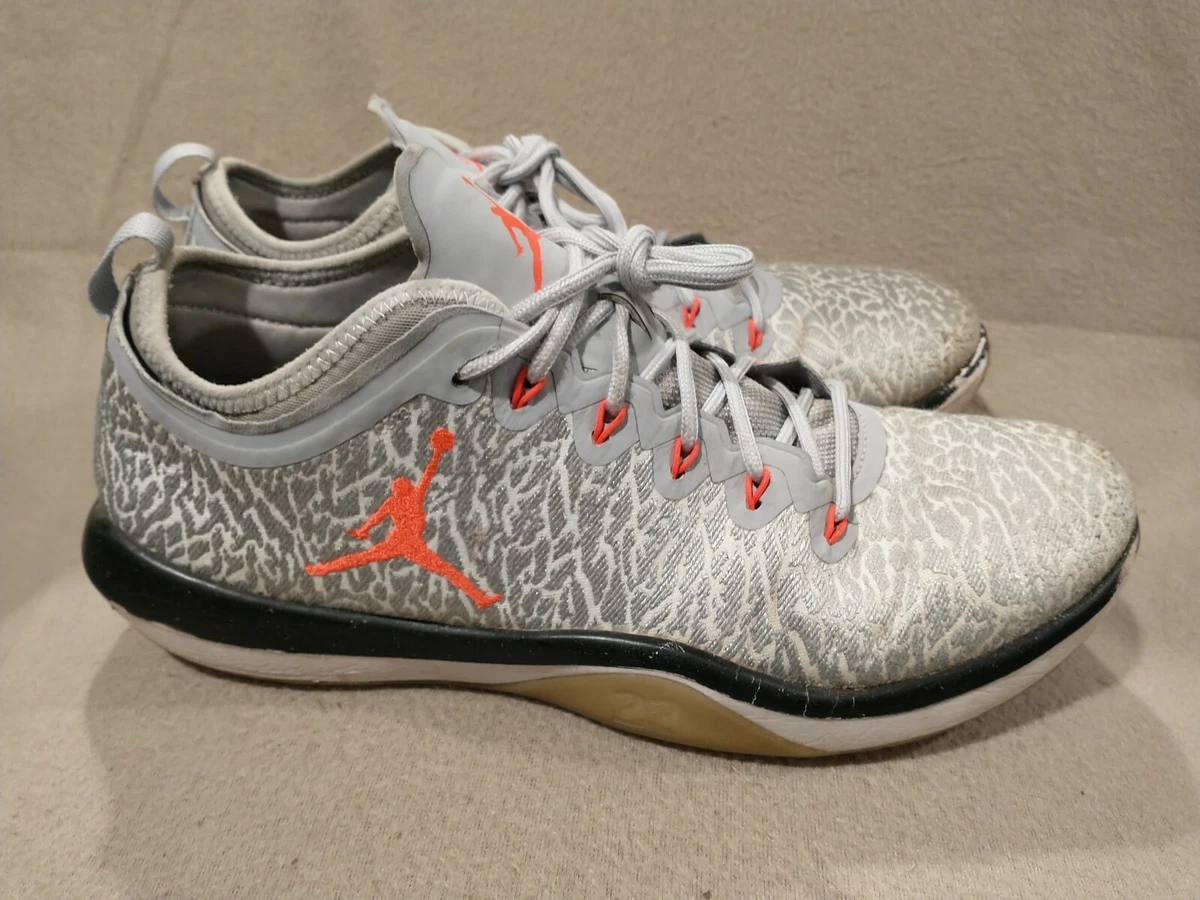 Nike Jordan Trainer 1 Low, Wolf Grey/Infrared 23 - Size 13 JORDAN Trainer 1 Low 845403 103 - Shiekh main image 4
