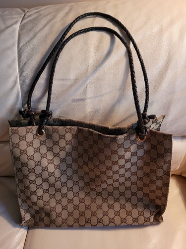 clean gucci purse