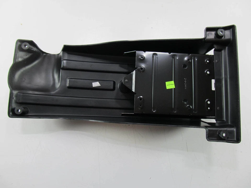 Nuevo Mopar Genuino OEM 2ª Fila Asiento Portavasos Marco Carcasa Conjunto 04797228 Foto 3 de 4