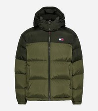 Image of Tommy Jeans Alaska Puffer Jacket Green | Size: S | RRP-£210